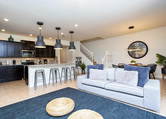 Home In Davenport W Private Pool And Bbq