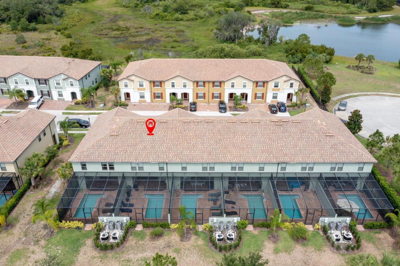 In W Private Pool And Bbq Holiday home Davenport