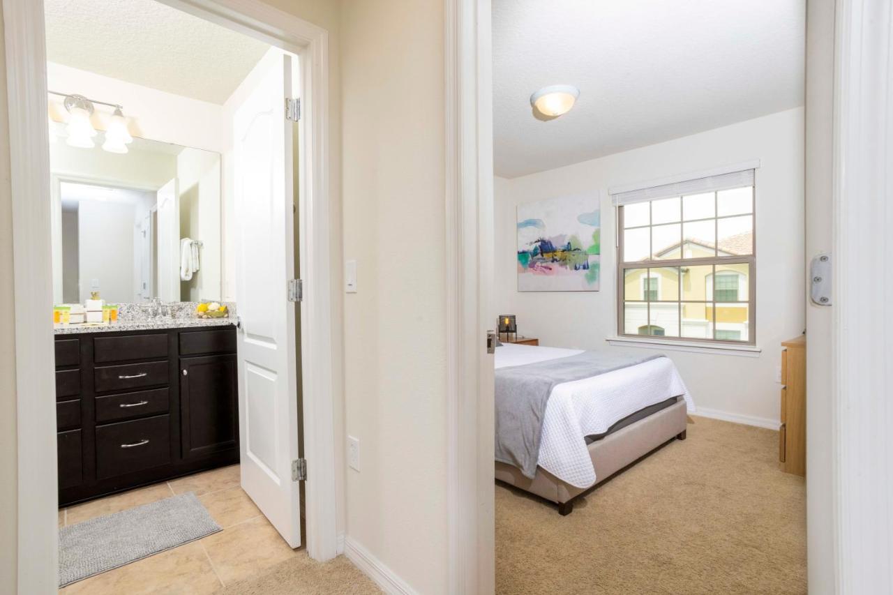 In W Private Pool And Bbq * Davenport