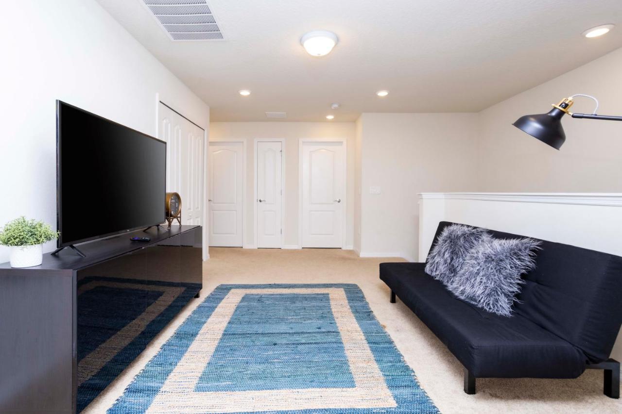 In W Private Pool And Bbq * Davenport